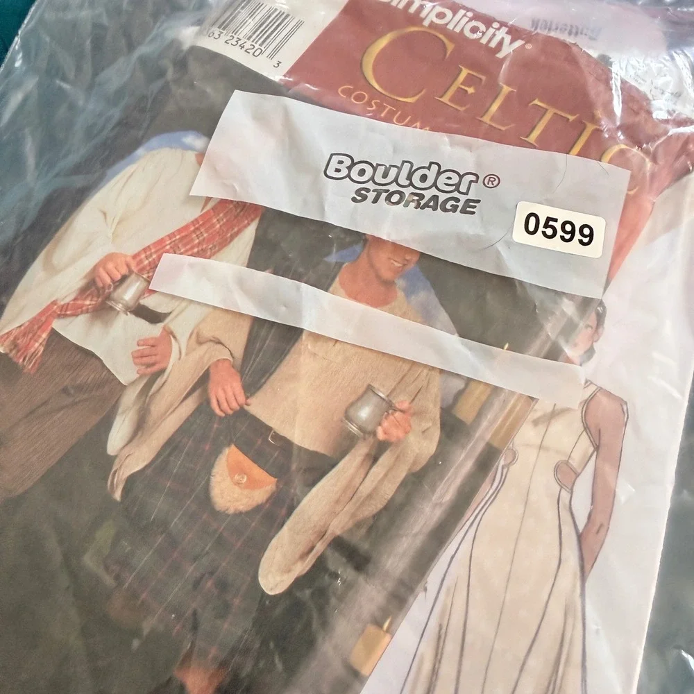 Simplicity 8913 Mens‎ Celtic Costume Pattern Size BB L-XL Kilt Shirt Pants Hat
